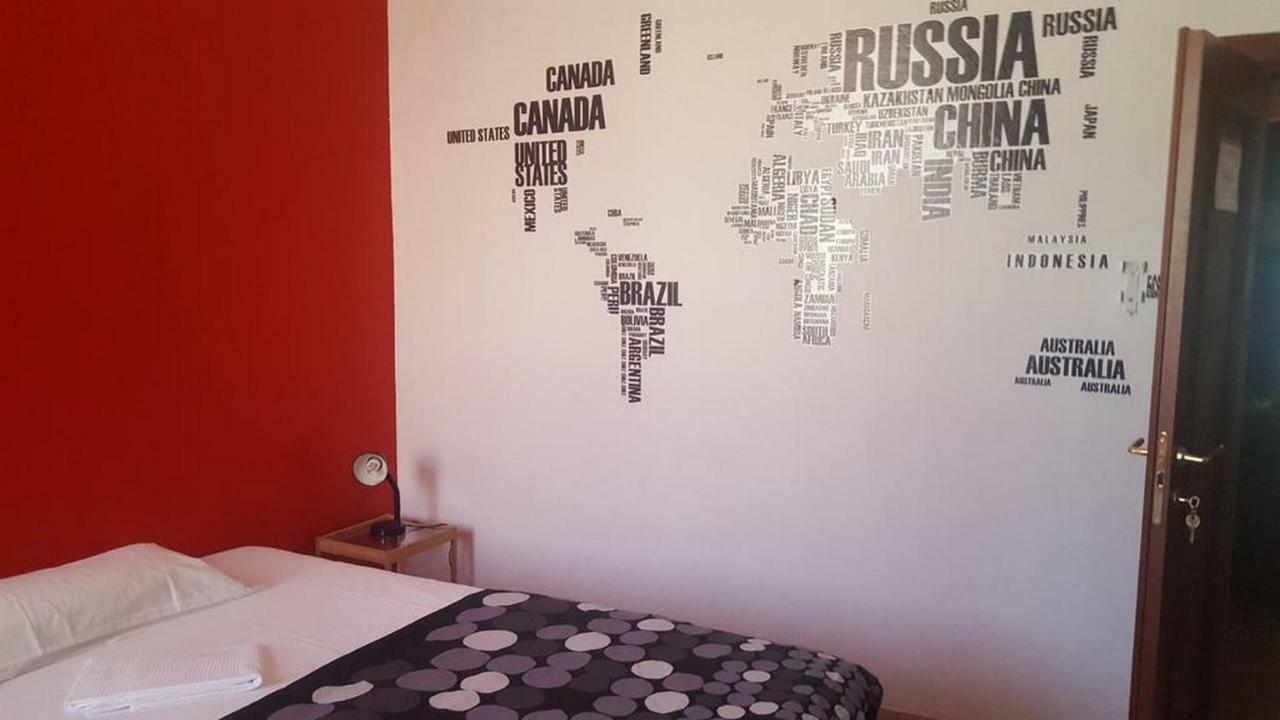 Stazione Centrale Bed & Breakfast Bologna Exterior photo